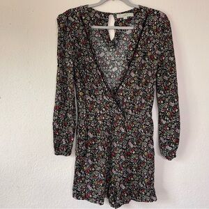 4/$20 Loft floral romper small
